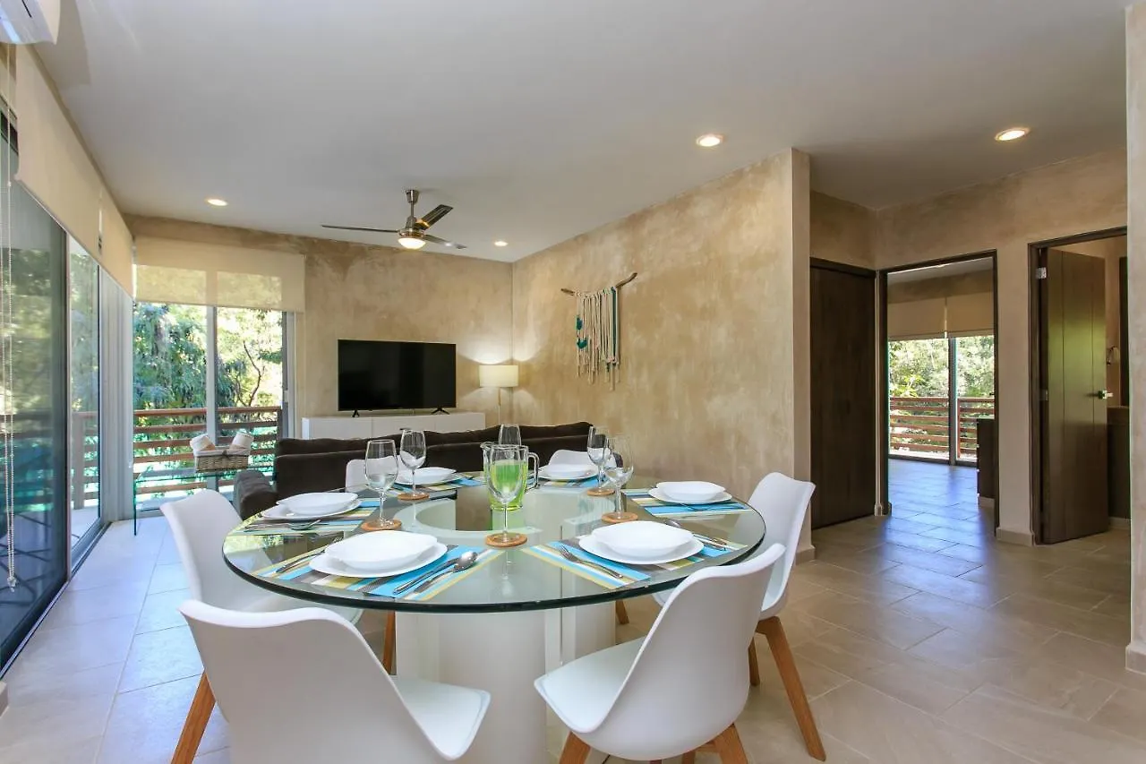 Charming Nature-Inspired Condos With Sultry Surroundings By Stella Rentals Tulum 0*,