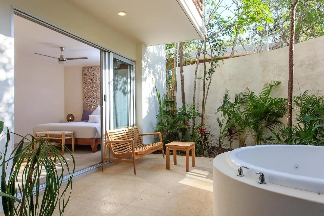 Charming Nature-Inspired Condos With Sultry Surroundings By Stella Rentals Tulum 0*,  Mexique